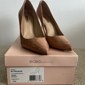 BCBG tan patent heels